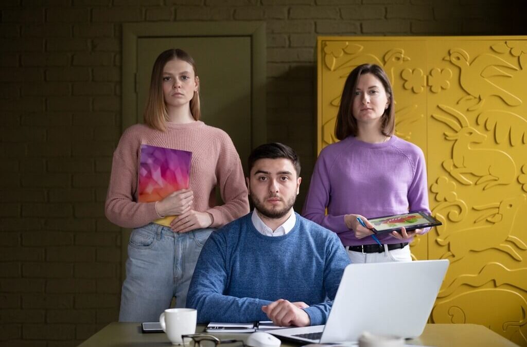 7 Essential Reasons to Pay Attention